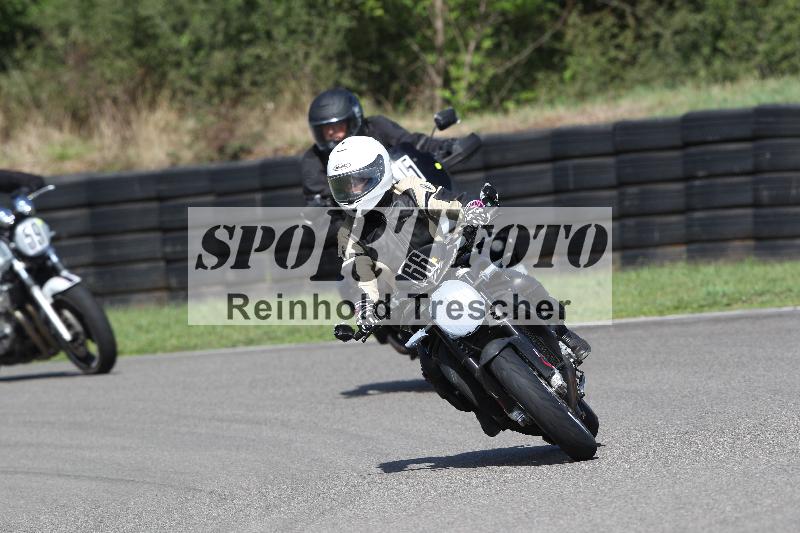 /Archiv-2022/59 31.08.2022 FM Mannhard ADR/Gruppe Mototrend/66